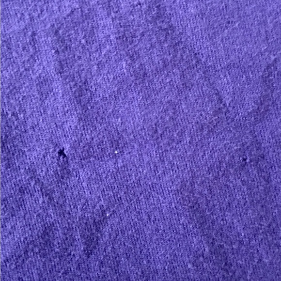 NBA Lakers t-shirt, mens but it’s a t-shirt so unisex works. - Picture 4 of 7